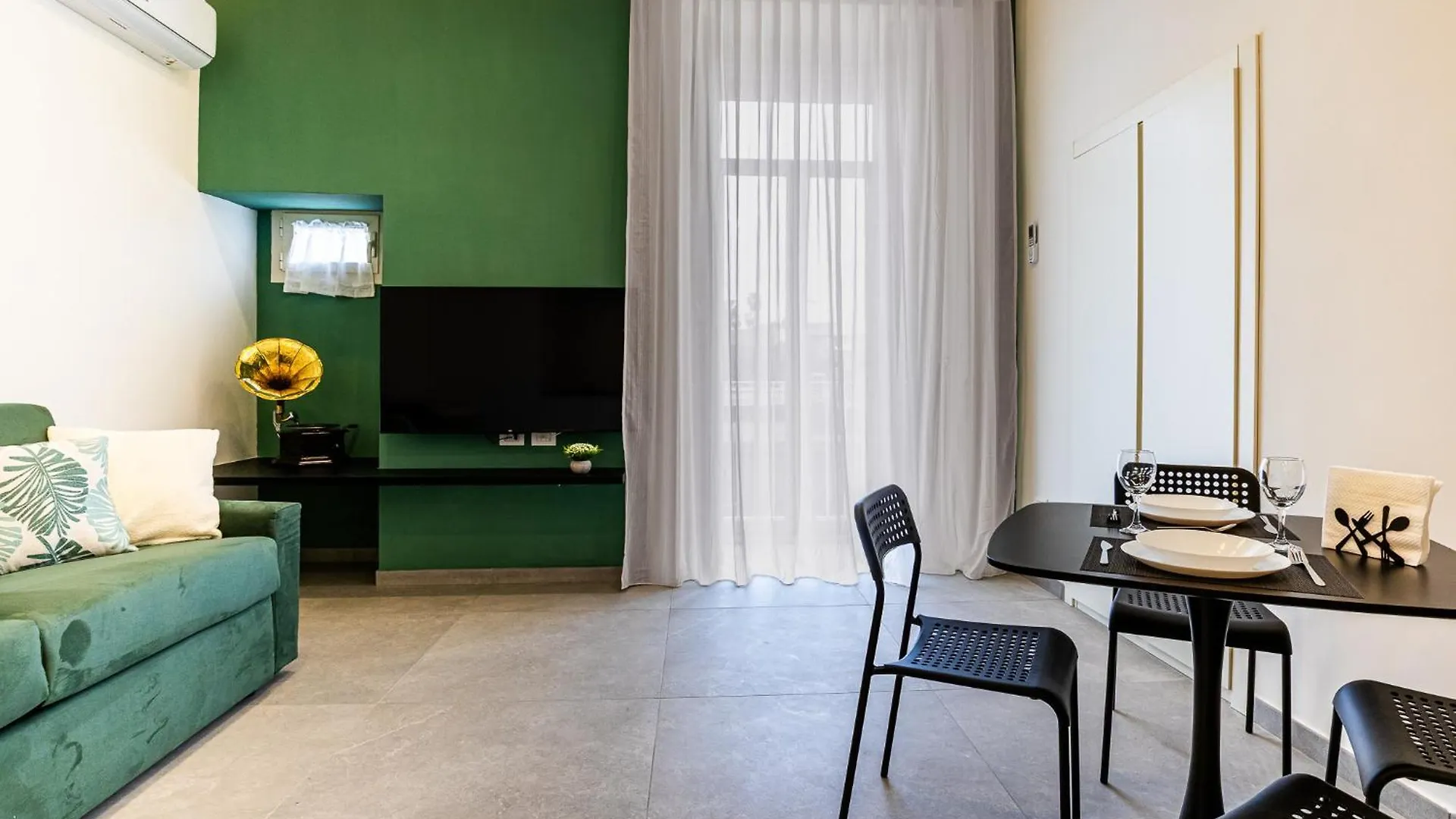 Alyde Apartments Naples