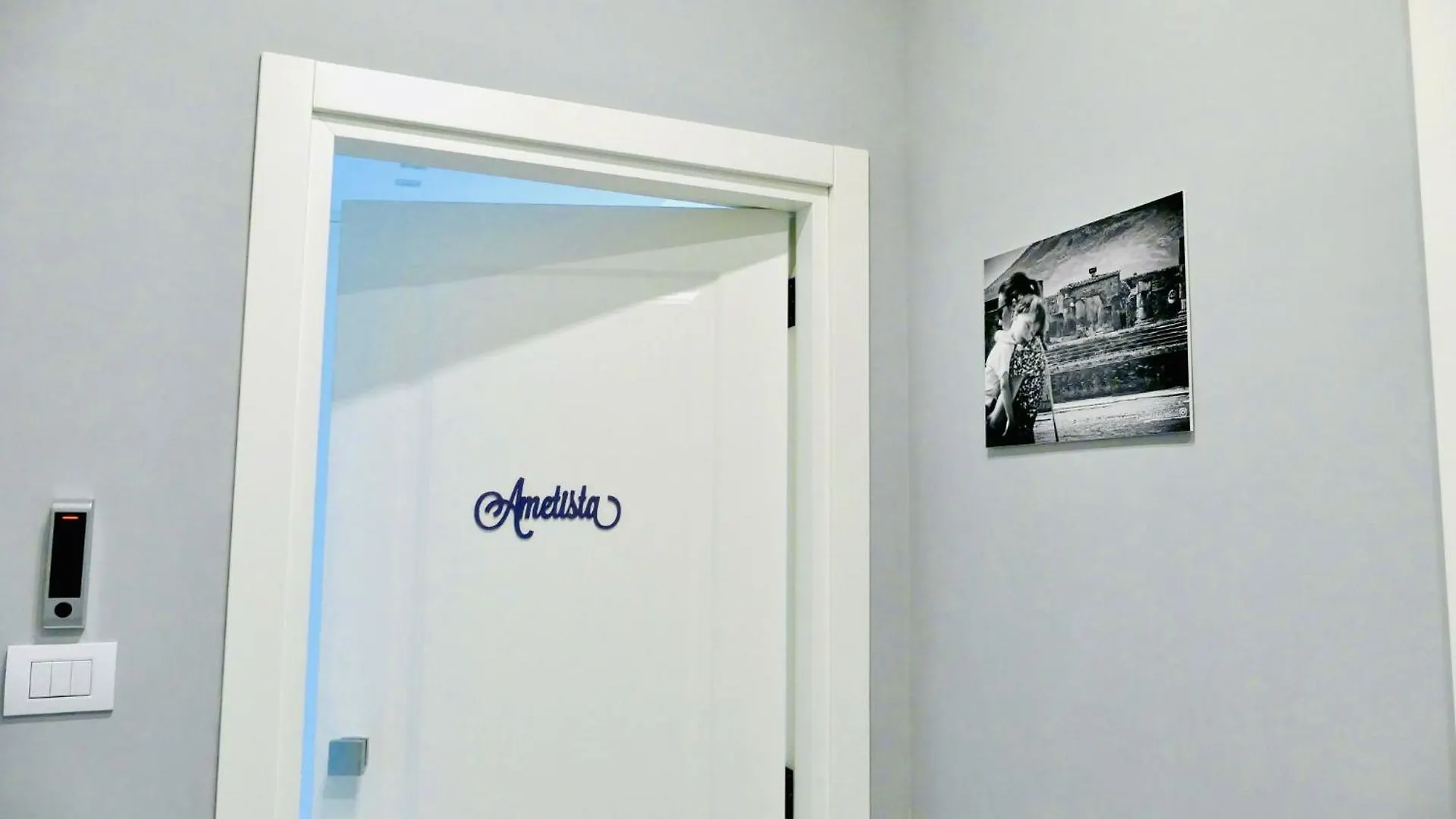 Alyde Apartments Naples 0*,